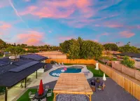 Sleeps 16 Heated Pool Arcade Backyard Resort - Bungalows