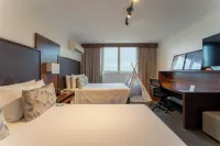 Hotel Deville Prime Maringá - 4-Star