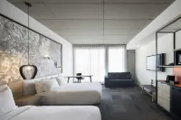 Hôtel Escad Quartier DIX30 - 3-Star
