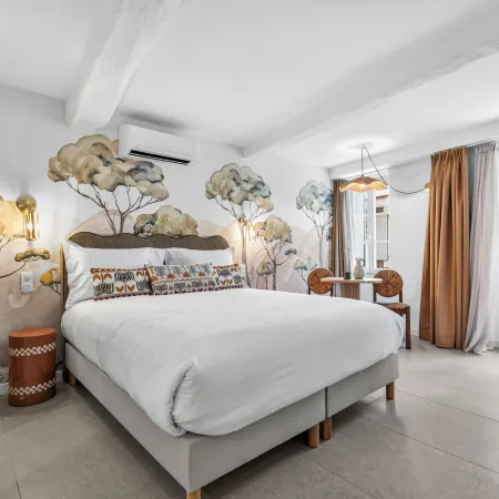 Theava Collection -Citadelle- St Tropez
