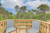 Sea Breeze, Sunset Views! Family Escape Near Ocean - 2-Star