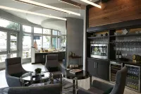 Seattle Marriott Waterfront - بار