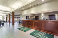 Spark by Hilton Milwaukee Airport - Airport Shuttle