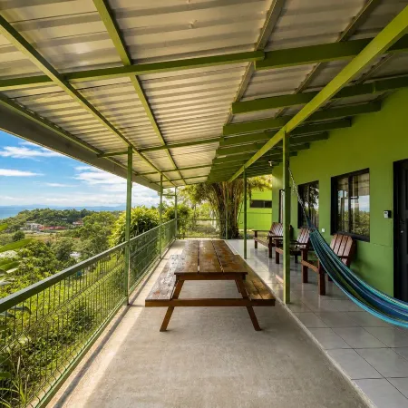 Pura Natura Lodge