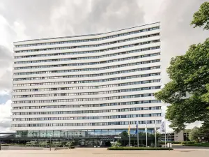 โรงแรม เรดิสัน บลู, บอนน์
