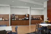 Fairfield Inn & Suites Atlanta Stockbridge - breakfast
