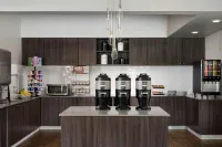 Residence Inn Costa Mesa Newport Beach - Breakfast
