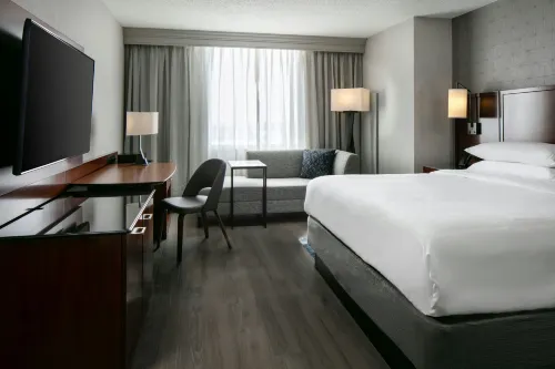 West des Moines Marriott - Airport Shuttle
