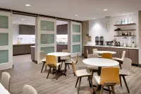 Residence Inn Phoenix West/Avondale - breakfast