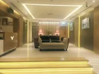 Royal Falcon Hotel Hotels near Deira