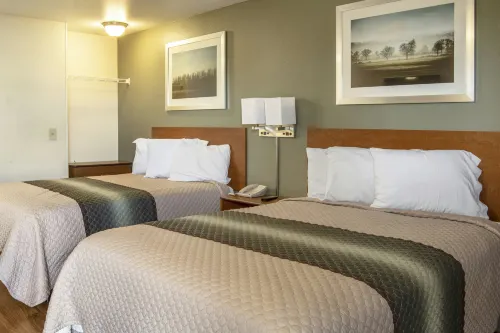 HomeTowne Studios Salem, or - Motels