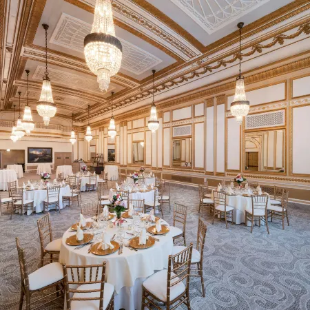 The Benson Portland, Curio Collection by Hilton