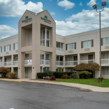 HomeTown Inn East Syracuse