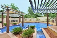 Courtyard by Marriott Madurai - Pools
