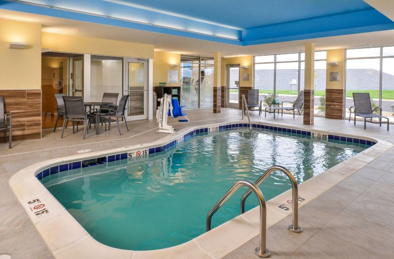 Fairfield Inn & Suites Warrensburg photo 2