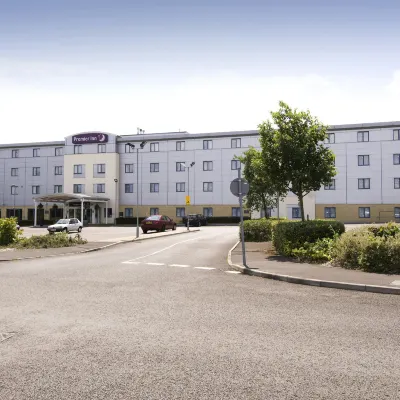 Premier Inn Poole North Hotels near Arts University Bournemouth