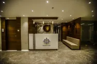 Hotel Empire Stay - parking