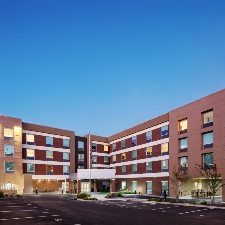Home2 Suites by Hilton Memphis Downtown