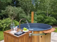 HTO15332 - Rudding Park - Hot Springs