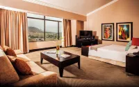 Avani Lesotho Hotel & Casino - bar
