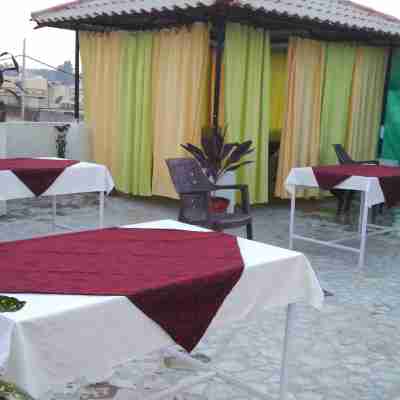 Aditya Hotel Orchha Others