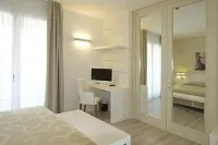 Hotel Vienna - balcony
