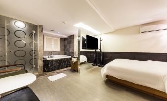 Jongno Sky Hotel