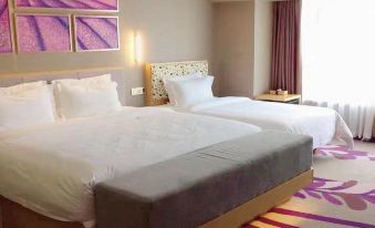 7 Days Premium (Chengdu Global Center New Exhibition) - Housity