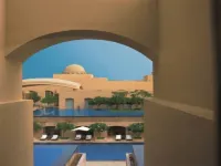 Trident, Gurgaon - Scenic