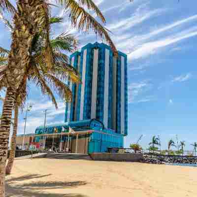 Arrecife Gran Hotel & Spa Hotel Exterior