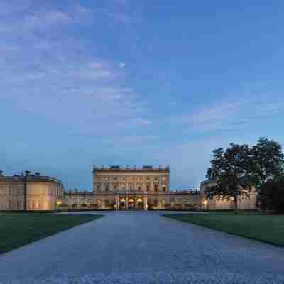 Cliveden House - an Iconic Luxury Hotel Hotel Exterior