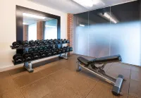 DoubleTree by Hilton Hotel and Suites Charleston Airport - Gym