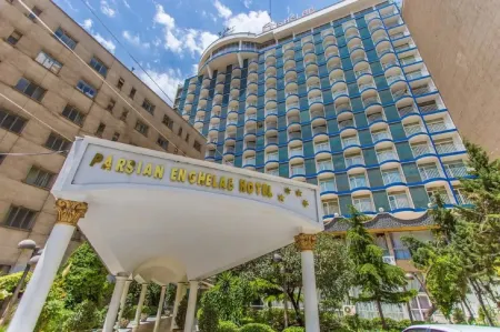 Enghelab Hotel