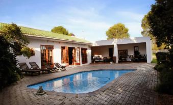 Fynbos Guest House Riversdale