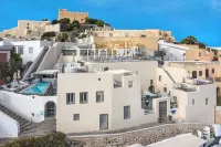 Mythical Blue Luxury Suites Hotel in zona Art of the Loom Gallery
