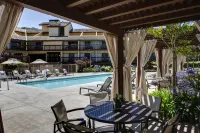 Hilton Garden Inn Monterey - Pools