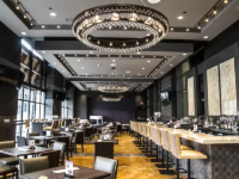 Hilton Niagara Falls/ Fallsview Hotel and Suites Hotels in Niagara Falls