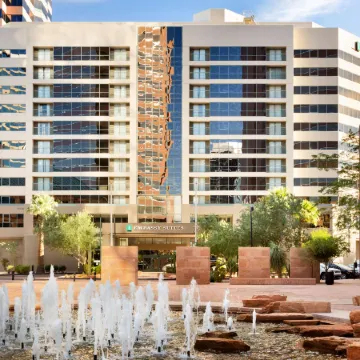 Embassy Suites by Hilton Phoenix Downtown North