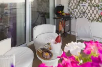 Sea View 2 Bed Apartment Close to Beach Hpi6768
