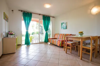 Studio 2 People - 150 m from de Sea - Ghisonaccia  호텔