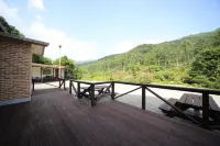 천상데미펜션 논개생가참숯가마찜질방 주변 호텔