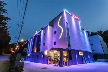Hapcheon Jun Hotel Отели в г. Хапчхон