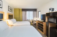 Holiday Inn Express New York City-Wall Street Hotels near Wall St