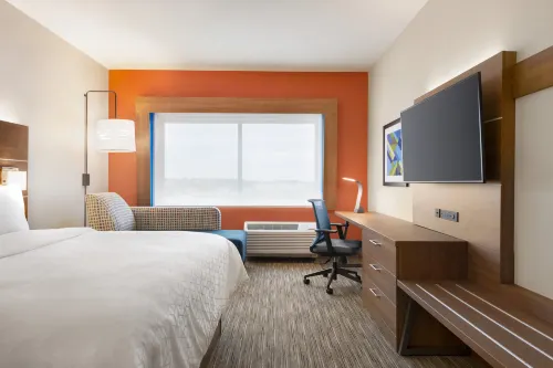 Holiday Inn Express & Suites Beaver DAM Hotels in Clyman