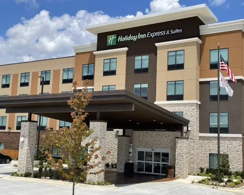 Holiday Inn Express & Suites FT. SMITH - AIRPORT by IHG Hotels in Fort Smith