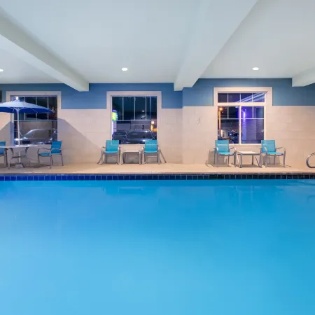 Holiday Inn Express & Suites SEASIDE-CONVENTION CENTER by IHG