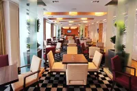 Holiday Inn Express BIRMINGHAM - REDDITCH by IHG - 朝食