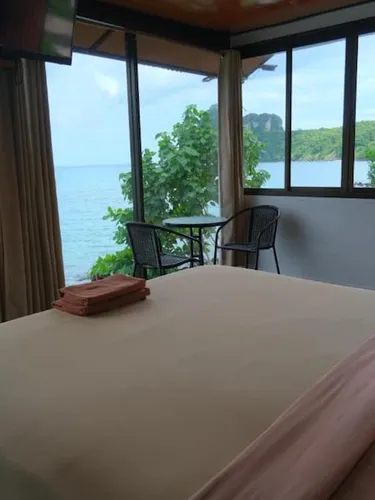 รูปภาพของเดอะ คอบเบิ้ล บีช