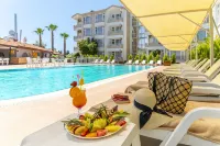 New Garden Hotel Side