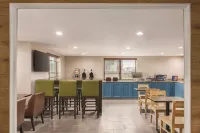 Country Inn & Suites by Radisson, Panama City, FL Hotels in Bay County
